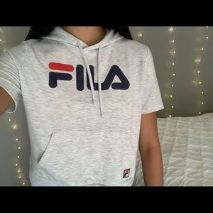 fila grey t-shirt hoodie